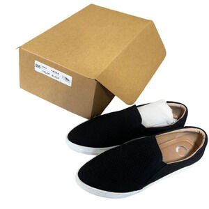 New Journee Collection Slip On Shoes, Black, Size 9.5, Comfort, New in‎ Box